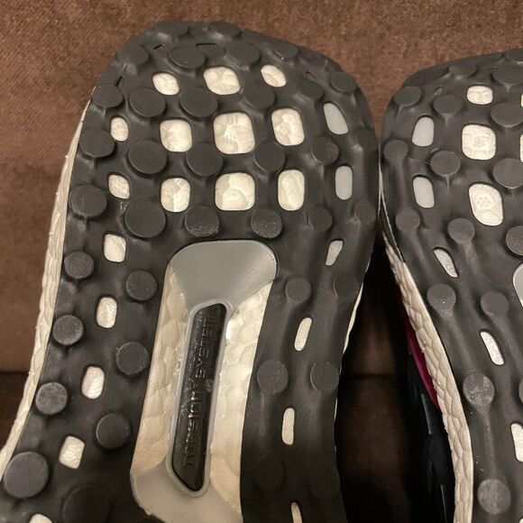 Adidas Ultraboost 2.0 Sneakers in Night Navy and Pink Size 9.5 Women's Running - Picture 10 of 12
